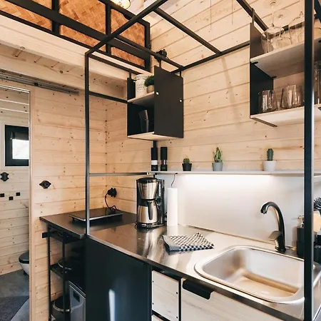 Idyllisches Tiny House Mit Sauna Апартаменты Лёбау
