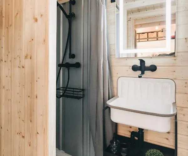 Apartment Idyllisches Tiny House Mit Sauna Loebau